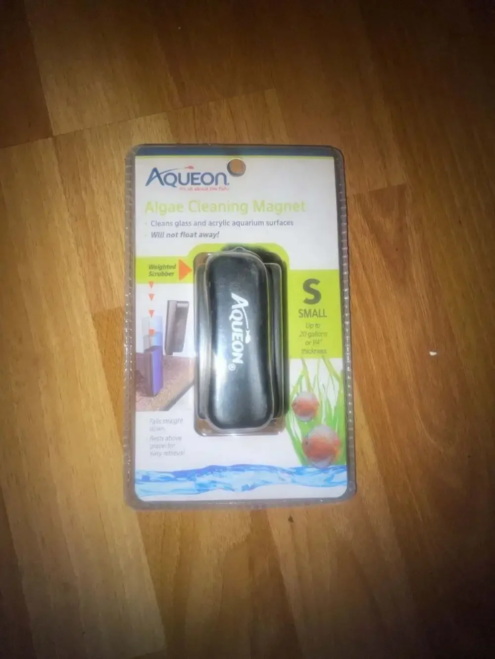 Aqueon Algae Cleaning Magnet, Small, for Glass and Acrylic Aquariums up to 20 Ga